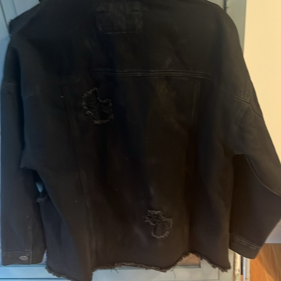 Forever 21 medium black jean jacket - Picture 5 of 6